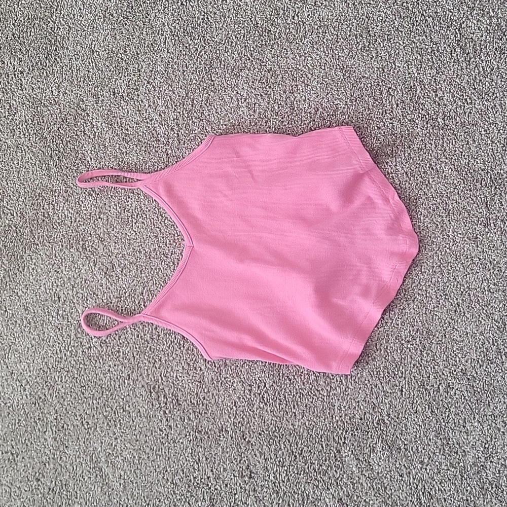 Pink tank top